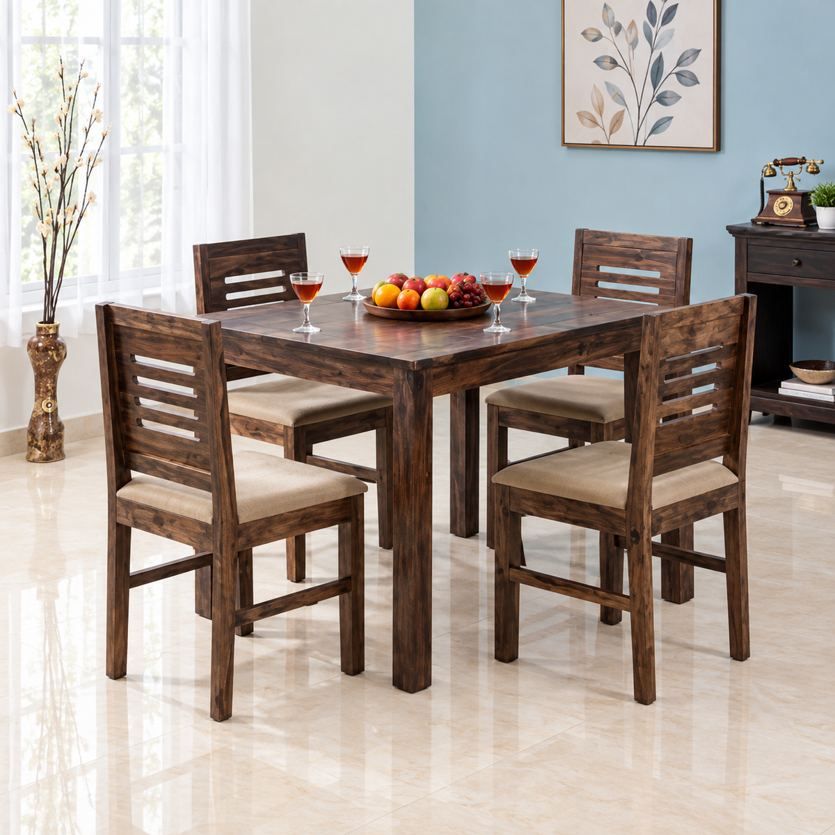 Woodara Cling Sheesham Dining Set - Configuration: 4 Seater